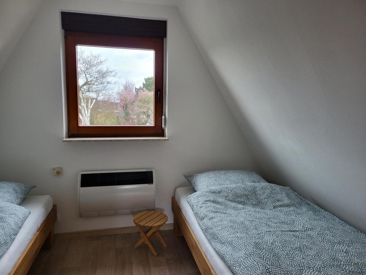 Ferienhaus Yanic Нойхарлингерзиль Экстерьер фото
